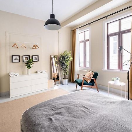 Апартаменты Modern Flat With Central Location In Beyoglu Стамбул Экстерьер фото