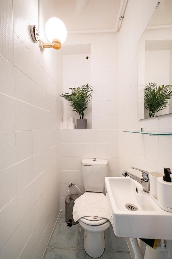 Апартаменты Modern Flat With Central Location In Beyoglu Стамбул Экстерьер фото